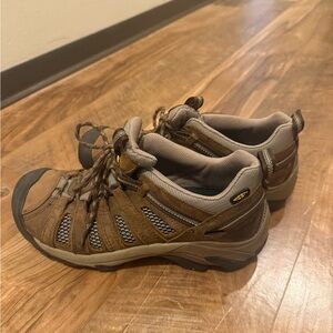Keen Hiking Shoes